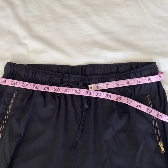 H&M Black Joggers with Zipper Pockets - Picture 7 of 10